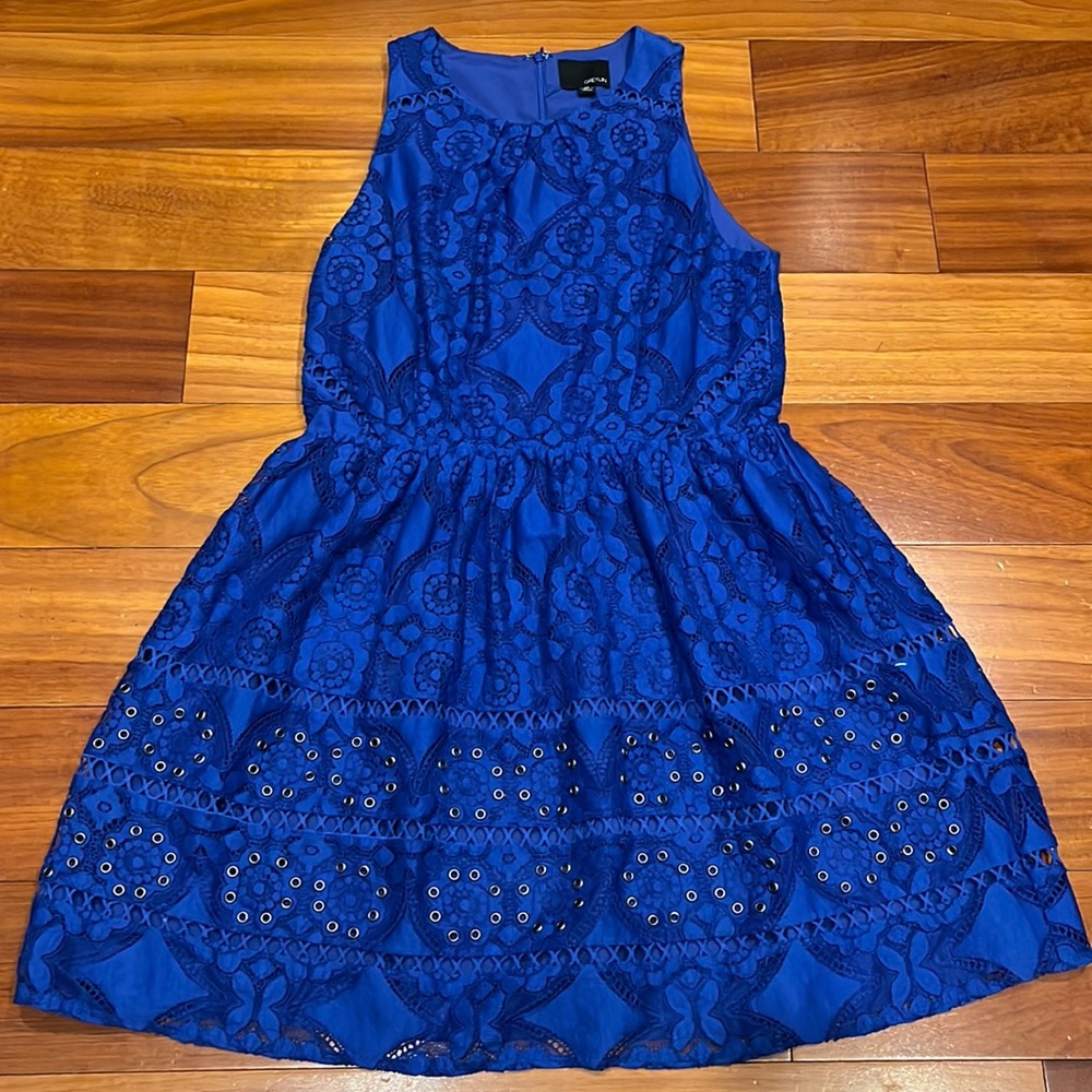 Greylin Yunis Lace Grommet Dress Gently Worn